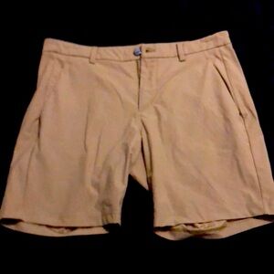 Lululemon commission shorts